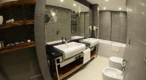 Warwick Stone 55 Hotel image 41